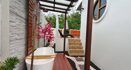Selesa Pool Villa