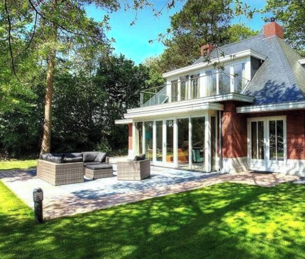 House | Exterior
