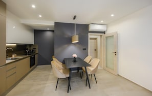 Dining - Awesome apartment in Metkovic with sauna (Metkovic)