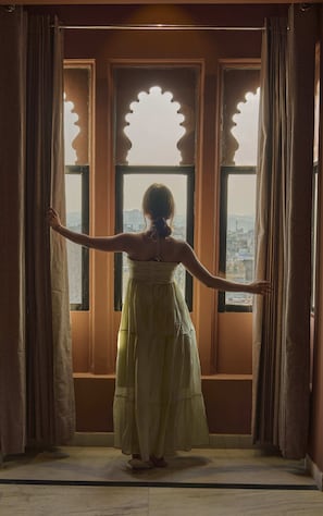 Maharaja Suite - Minimalist - Lake Pichola Edit (Udaipur)