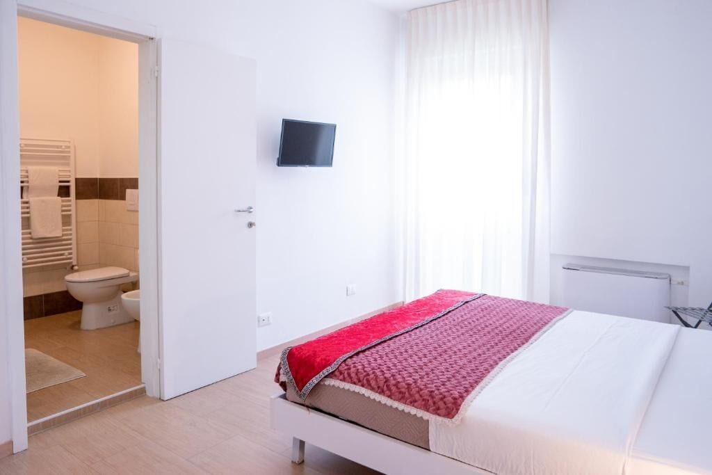 Chambre Triple Deluxe | Fer et planche à repasser, Wi-Fi gratuit