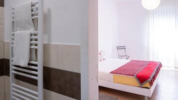 Deluxe-Doppelzimmer | Bügeleisen/Bügelbrett, kostenloses WLAN