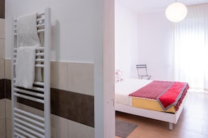 Deluxe Double Room | Iron/ironing board, free WiFi - ca popolo venice (Mestre)