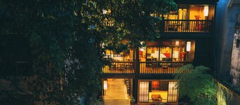 QingXi Hotel