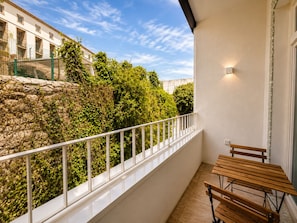 City Double Room | Terrace/patio - MyStay Ribeira Hotel (Porto)