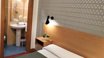 Couette en duvet d'oie, Wi-Fi gratuit, draps fournis