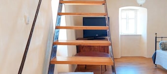 4 bedroom cozy home in Senj