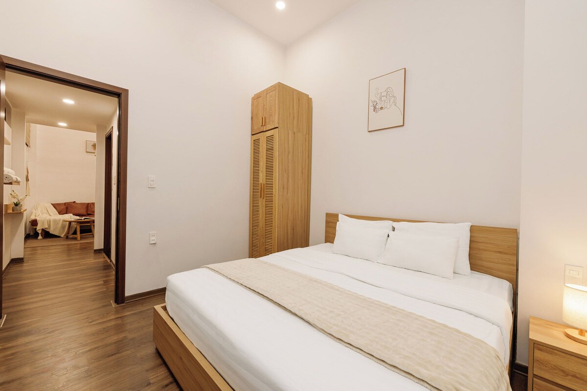 Deluxe Loft, 2 Bedrooms | Free minibar items, free WiFi, bed sheets