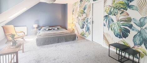 1 bedroom, internet, bed sheets
