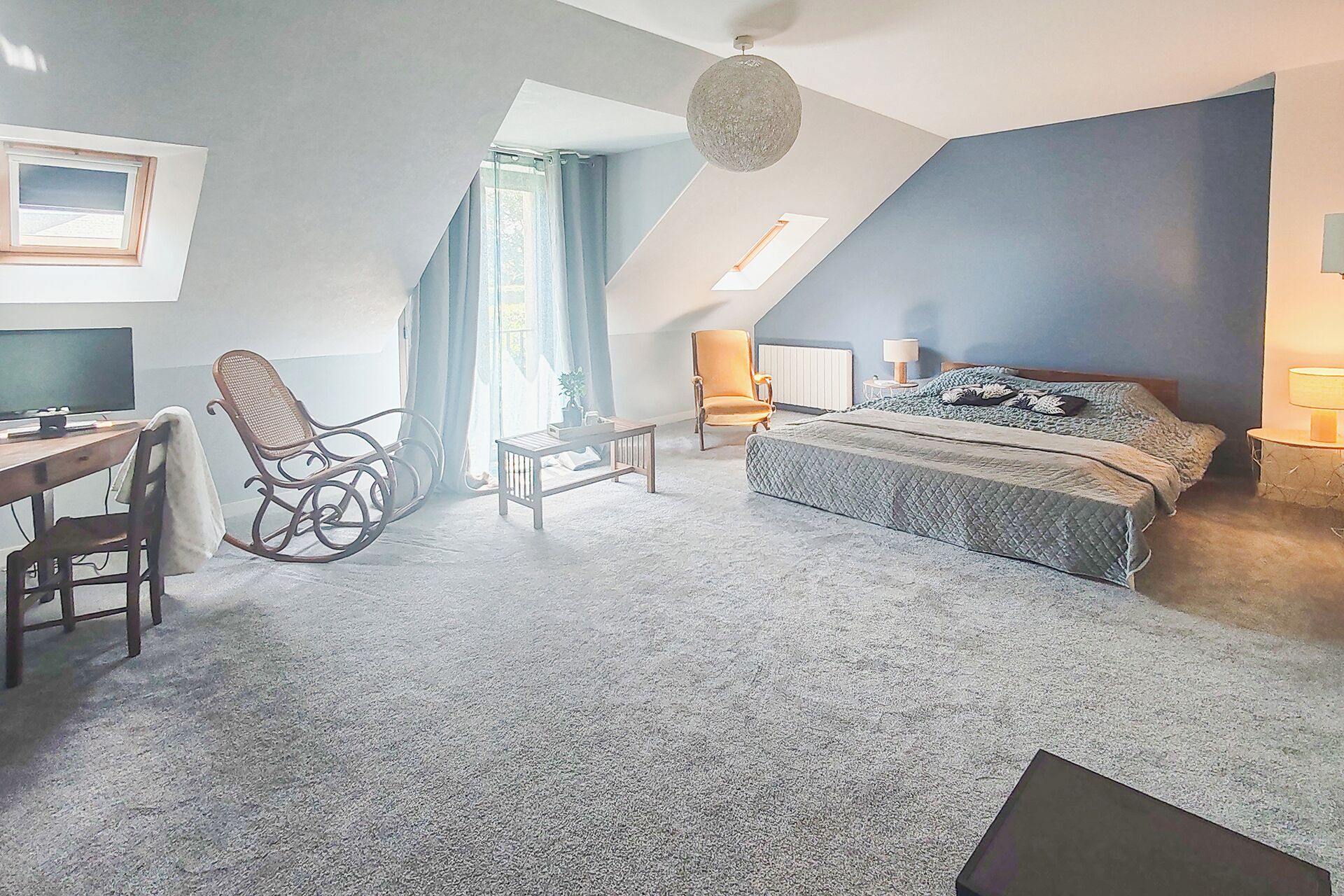 1 bedroom, internet, bed sheets