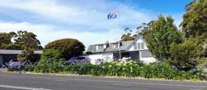 Property grounds - Old School Rocky Cape Farm Stay | Sleeps 10 (Rocky Cape)