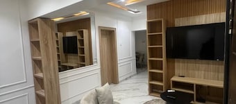 Glover Apartments