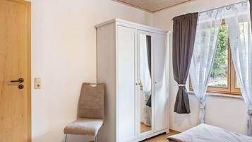 2 Schlafzimmer, Bügeleisen/Bügelbrett, WLAN, Bettwäsche
