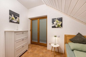 2 chambres, fer et planche à repasser, Wi-Fi, literie fournie