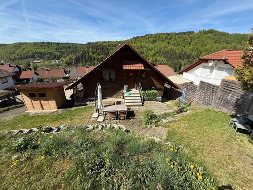 Gästehaus 'Fewo Talblick' mit privater Terrasse, Garten und WLAN