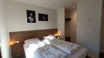Huis | 3 slaapkamers, individueel gemeubileerd
