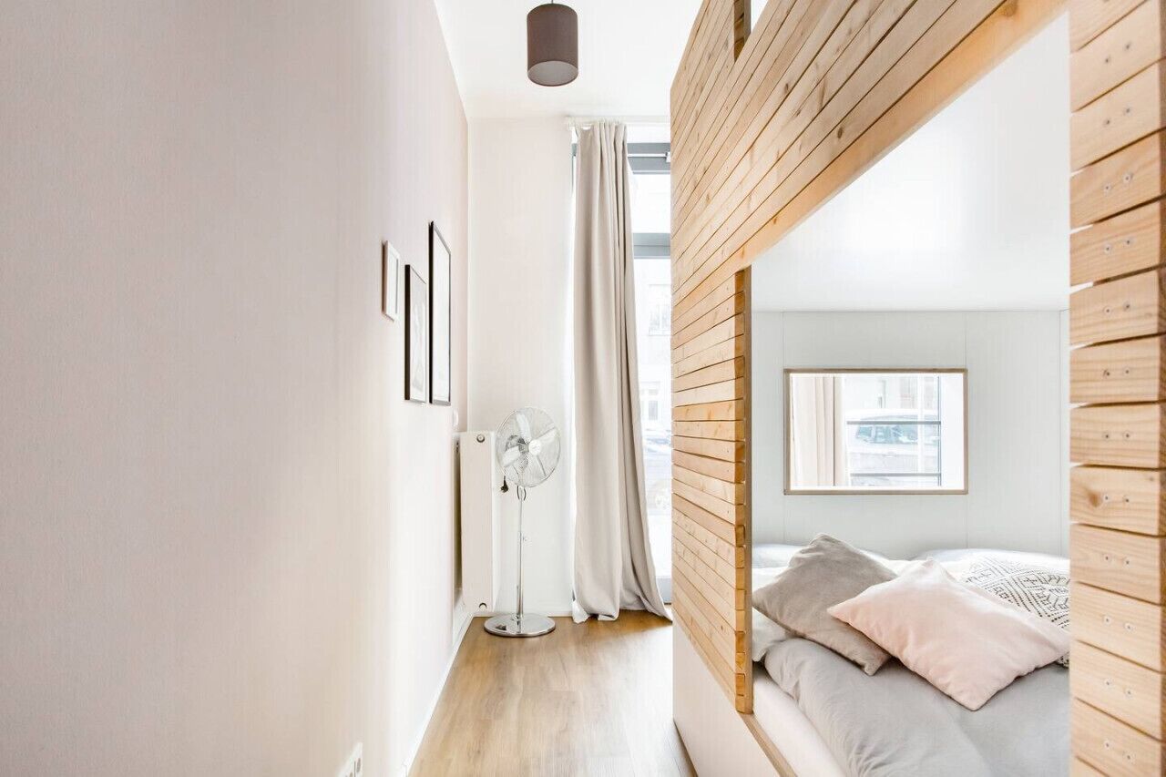 Iron/ironing board, travel cot, free WiFi, bed sheets