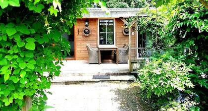 Cozy Garden Chalet Near Zeeland Coast