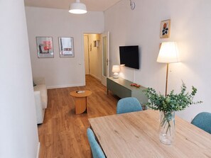 Dining - Cc21 Apartamento cerca Sagrada Familia (Barcelona)