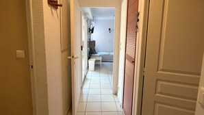 Unclassified image, 5 of 12, button - Appartement T2 de 30 m2 Maubuisson, Proche lac et plage (Carcans)