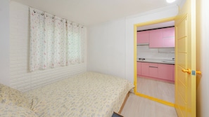 Basic Room, 1 Bedroom (Room 102) | 1 bedroom, free WiFi