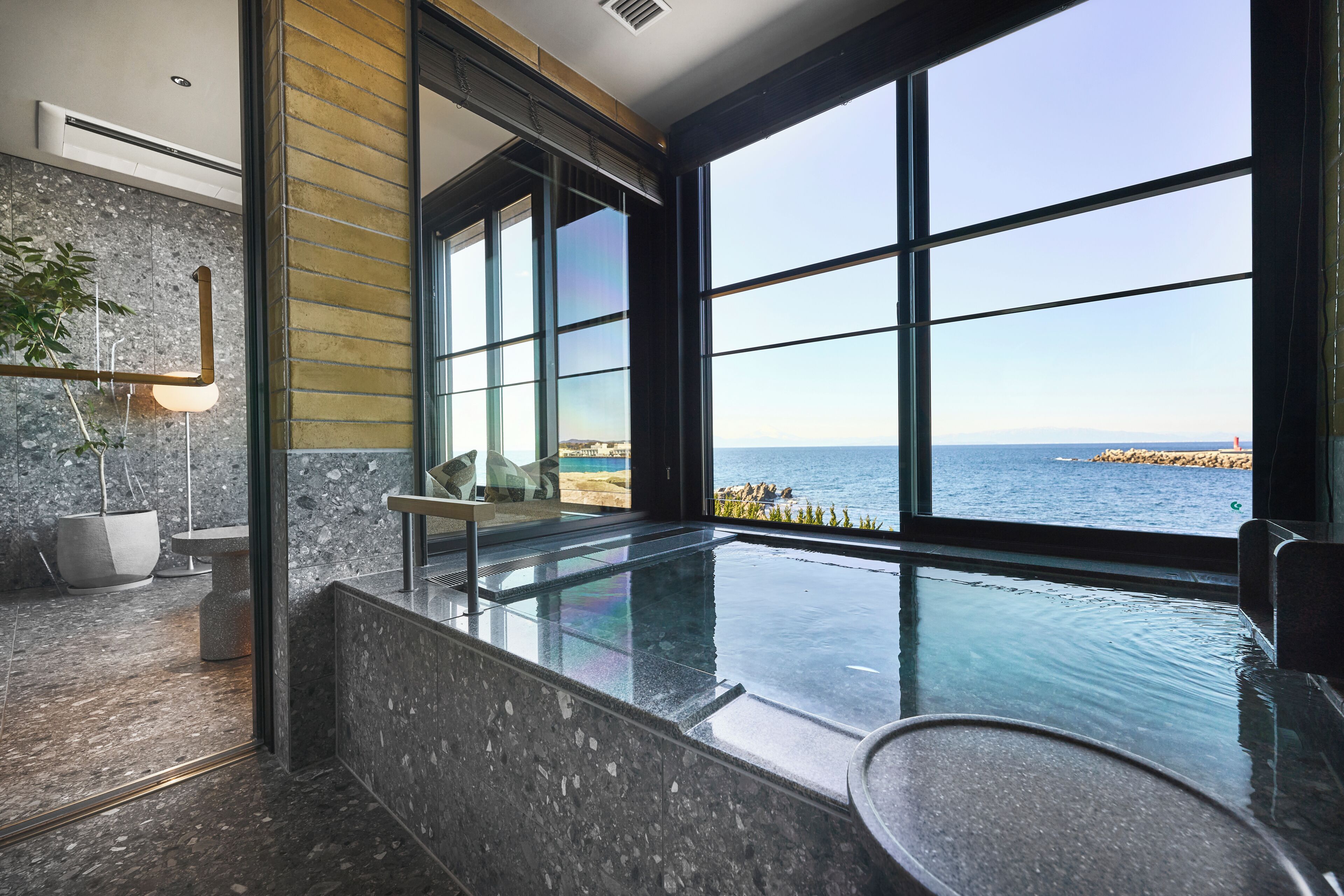 Basic Twin Room, Non Smoking, Ocean View | Spa