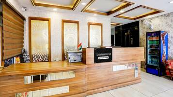 House | Reception
