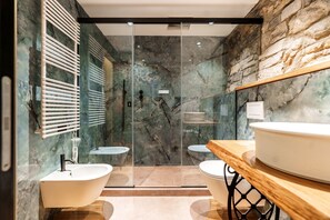 Suite supérieure | Salle de bain