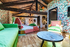 Luxury Suite | Peti besi dalam bilik, Wi-fi percuma 
