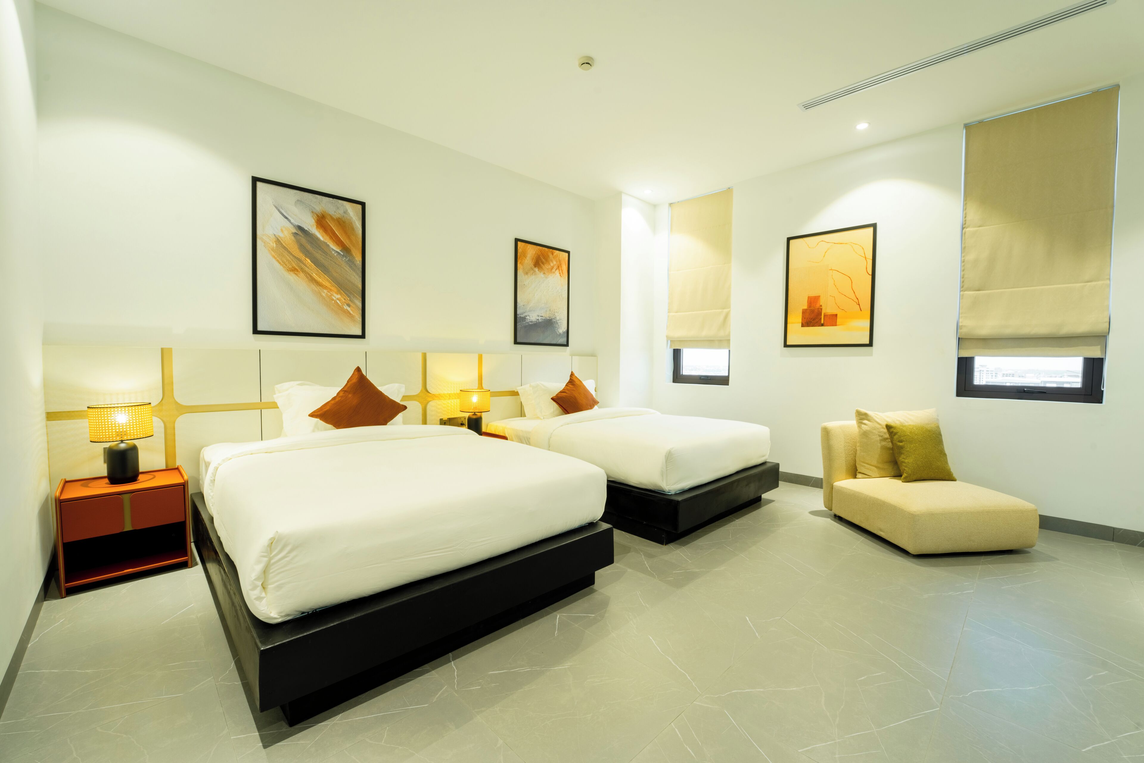 8 chambres, fer et planche à repasser, Wi-Fi gratuit, draps fournis