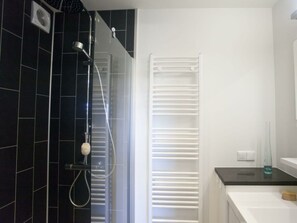 Ferienhaus | Badezimmer