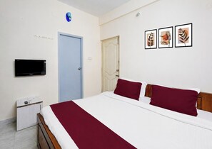Habitación doble Deluxe | Tabla de planchar con plancha y wifi gratis 