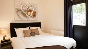Ferienhaus | 2 Schlafzimmer, individuell eingerichtet