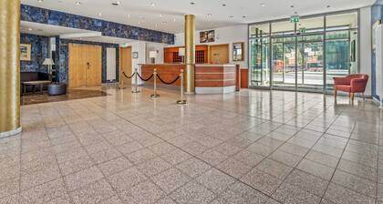 City Best Autobahnhotel Stolper Heide