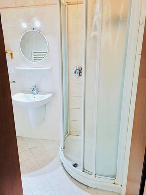 Chambre, 1 chambre, vue ville | Salle de bain