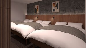 Quarto de hotel moderno com duas camas, cabeceira de madeira e arte abstrata na parede.