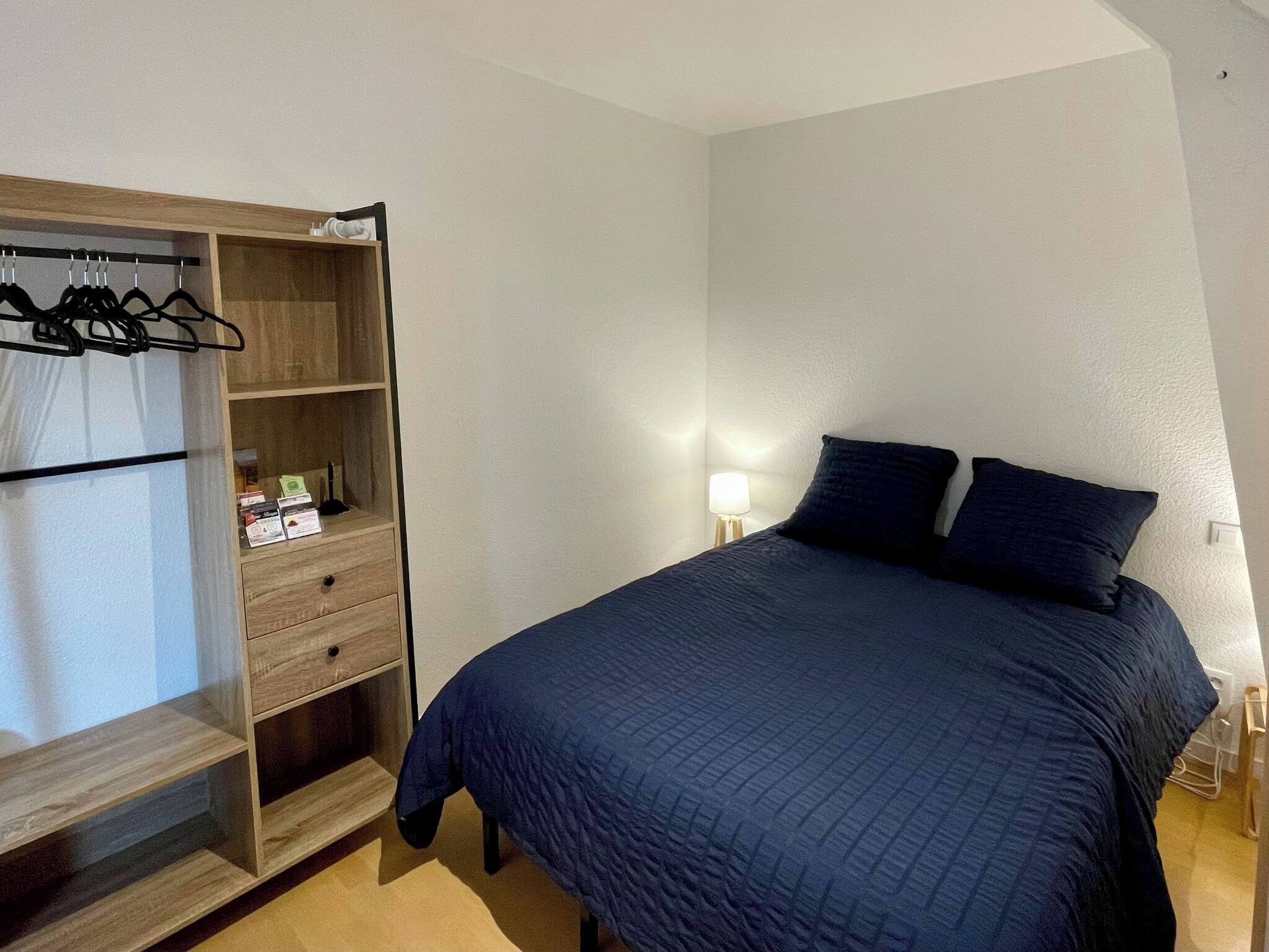 Iron/ironing board, travel cot, free WiFi, bed sheets