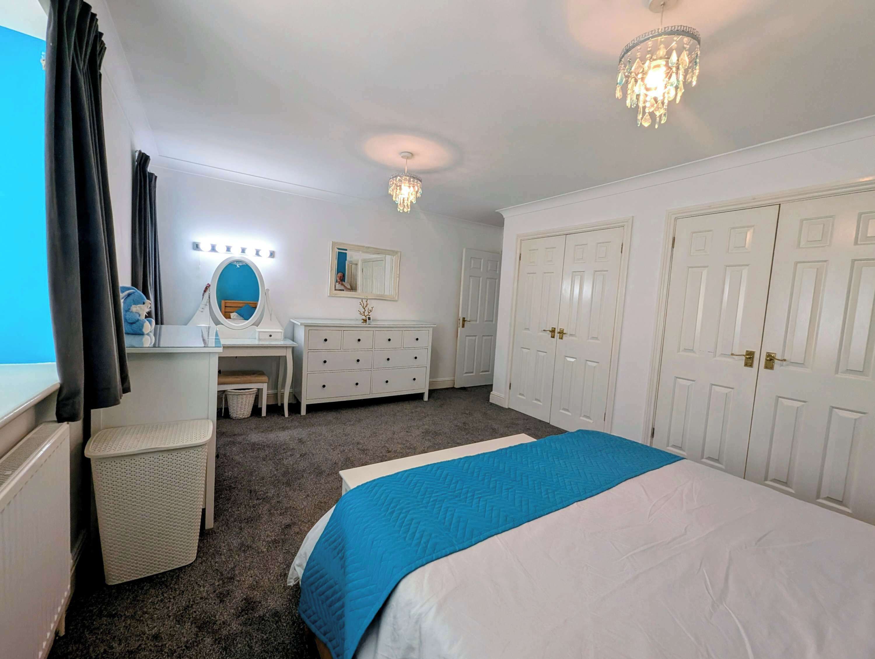 5 bedrooms, iron/ironing board, travel cot, Internet