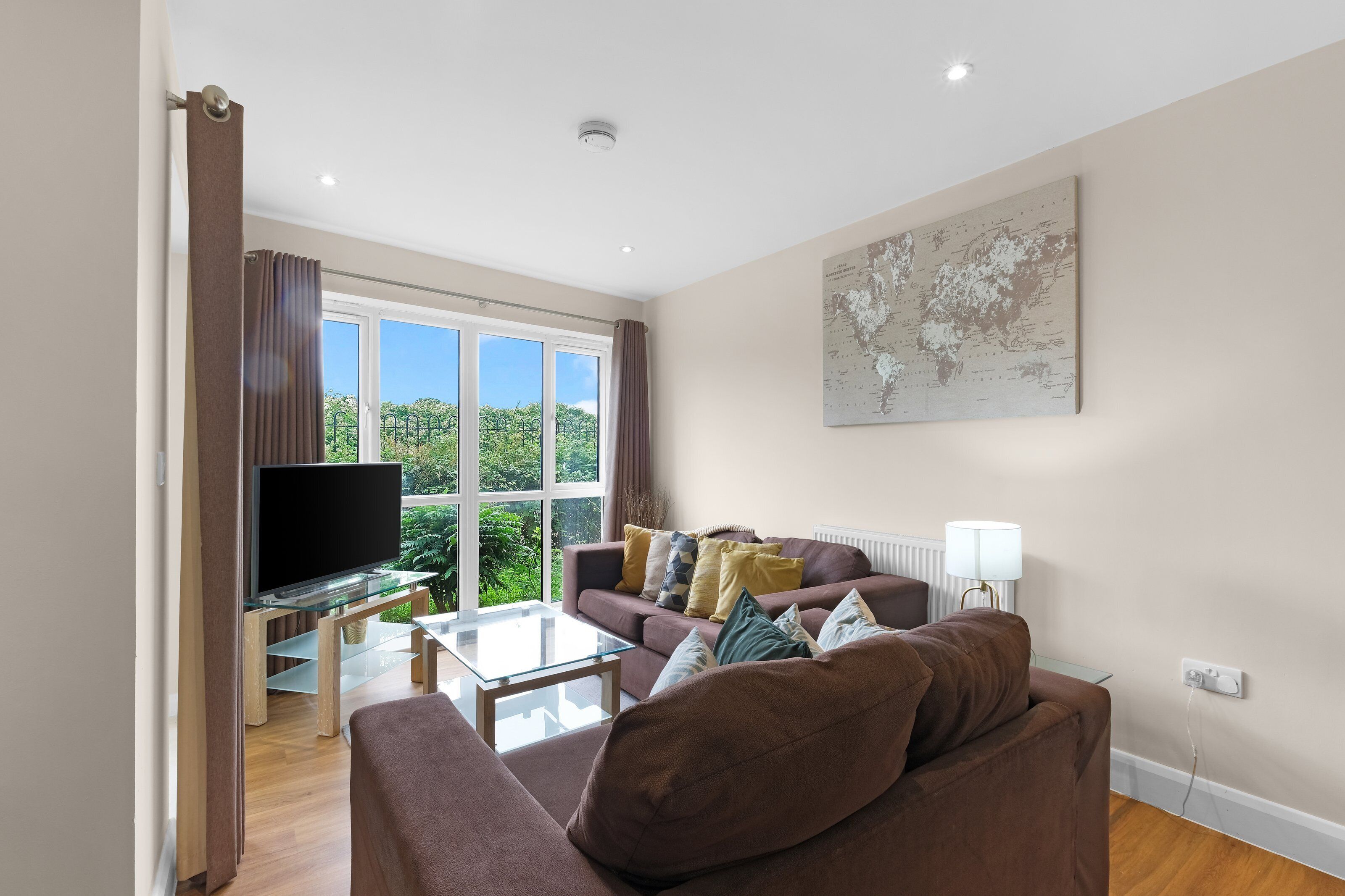 Familienapartment, Balkon | Wohnbereich