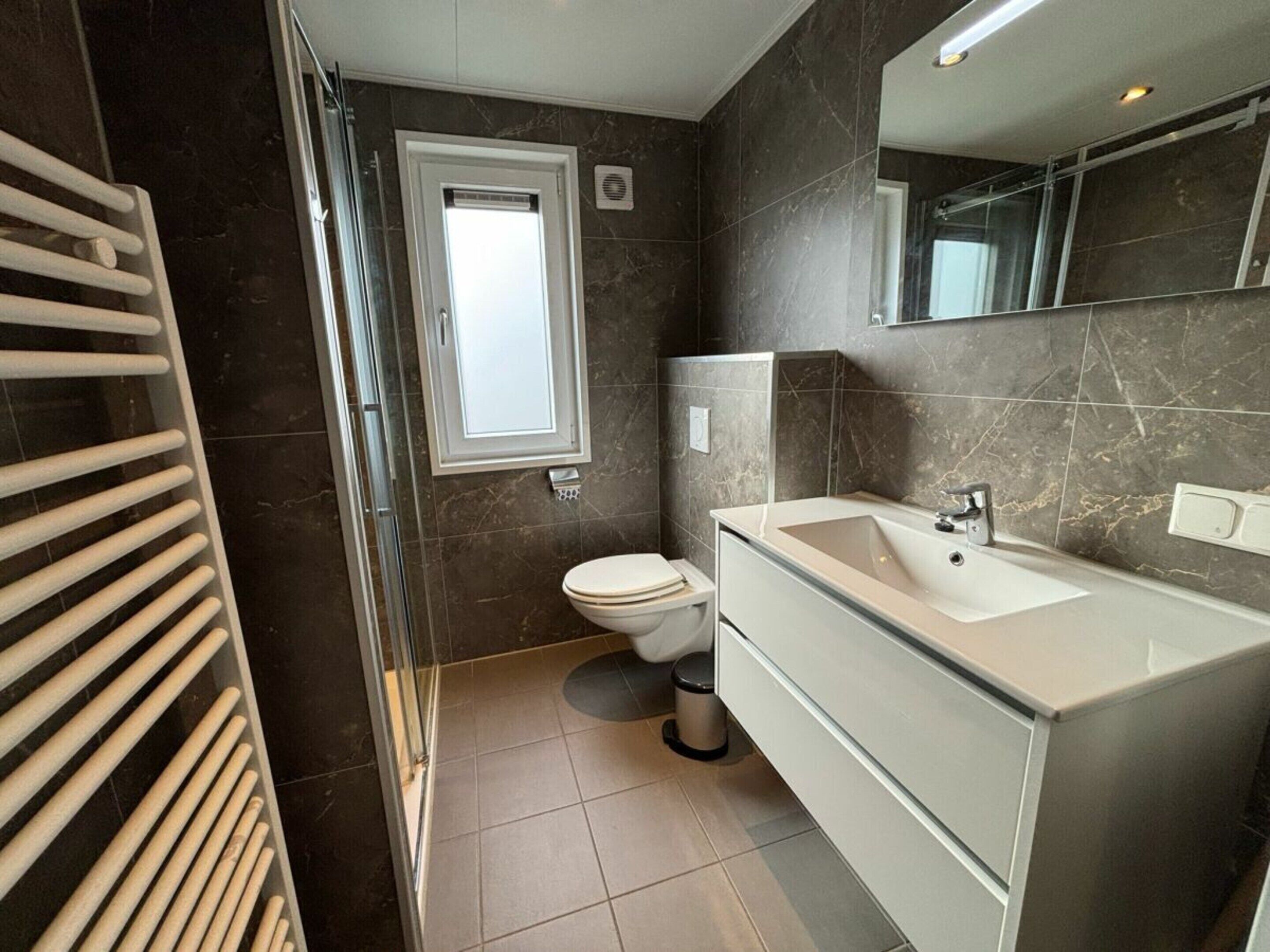 House | Bathroom
