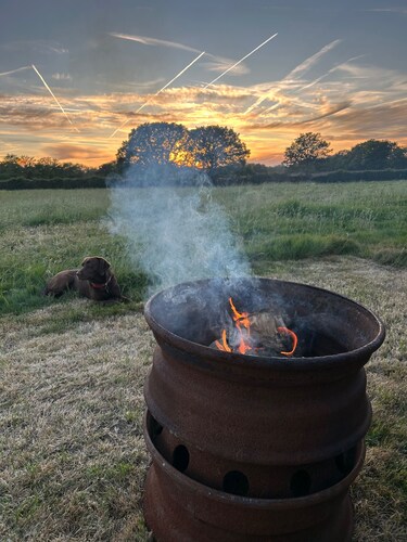 Daisys Meadow Retreat Sleeps 2 With Hot Tub