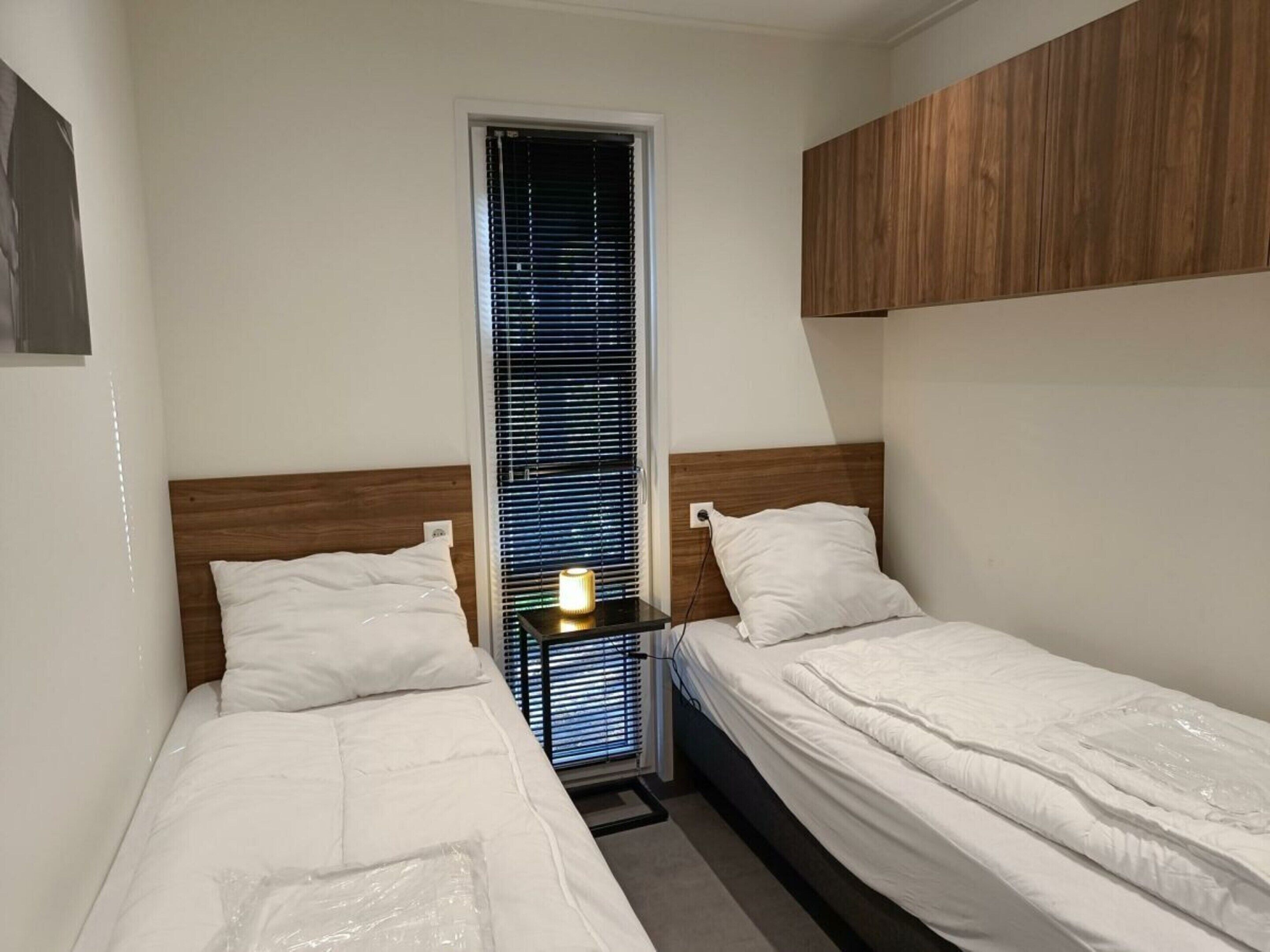 3 bedrooms, individually furnished