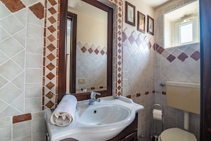 Bathroom - San Nikola House (Olbia)