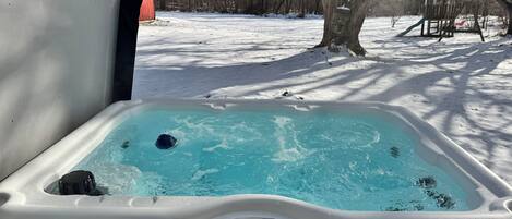 Bain à remous extérieur