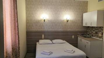 Chambre Double Classique, vue cour intérieure