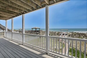 Property grounds - Oceanfront Luxury Retreat | Private Beach Access | Sunrise & Sunset Views (North Topsail Beach)