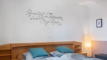 2 Schlafzimmer, Bügeleisen/Bügelbrett, WLAN, Bettwäsche
