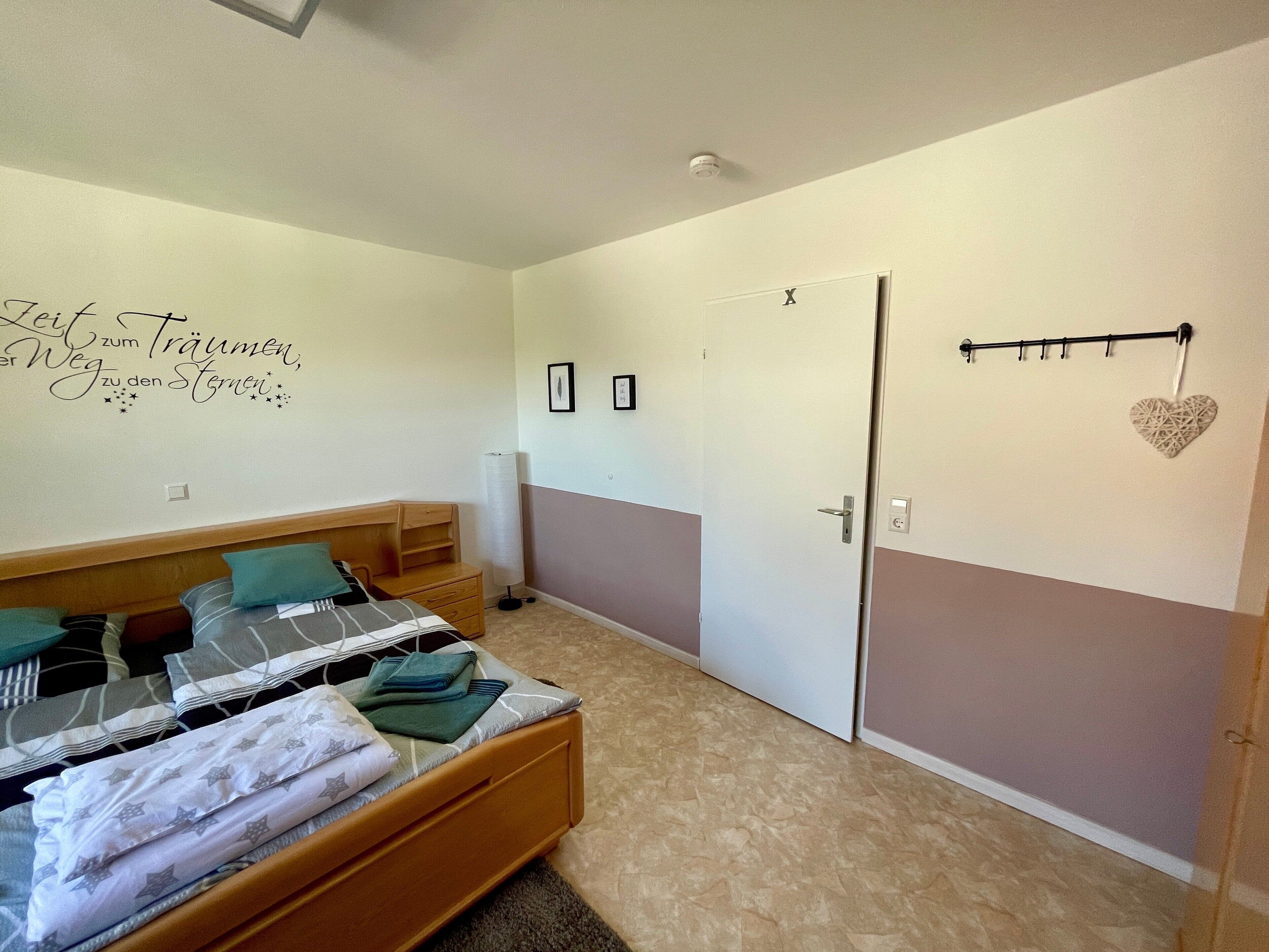 熨斗/熨衣板、WiFi、床单