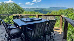 Outdoor dining - Lazy Bear Lodge | Luxurious, Hot Tub, Theater Room & Expansive Decks (Walland)