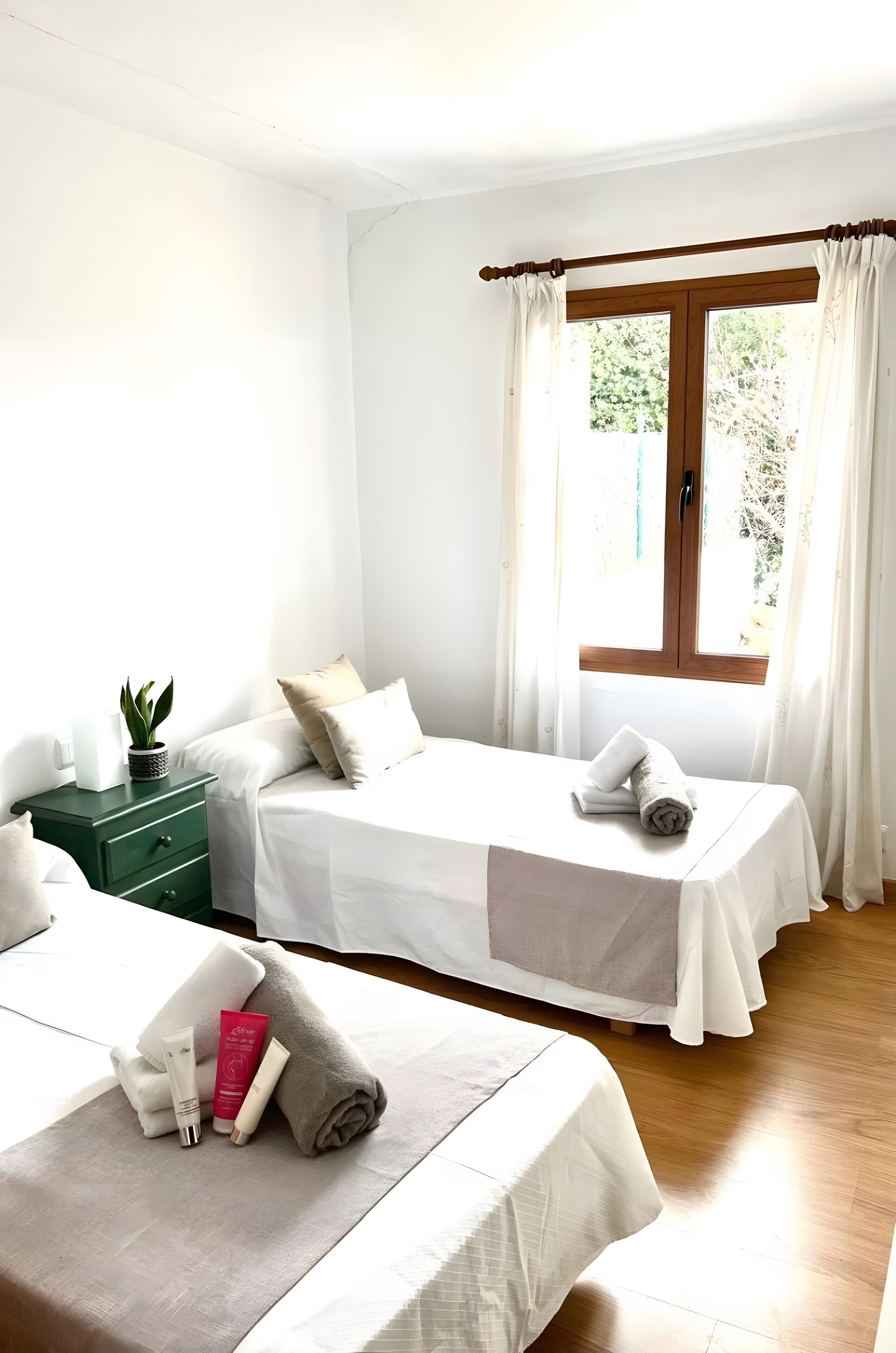 Wifi y ropa de cama